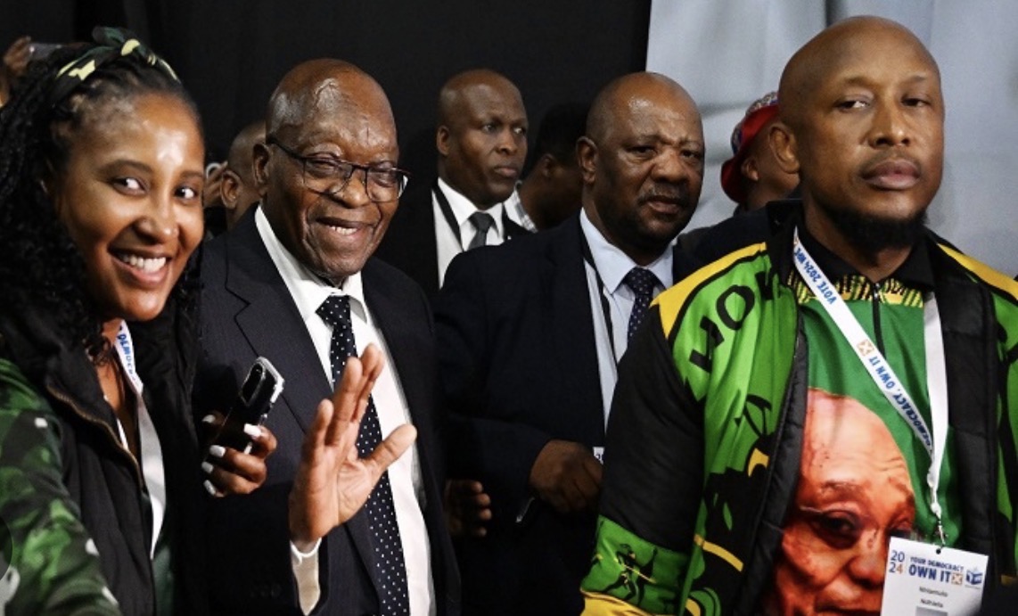 JSE Breaks 100,000-Point Barrier for the First Time — What It Means for Your Money 1 IMG 7941